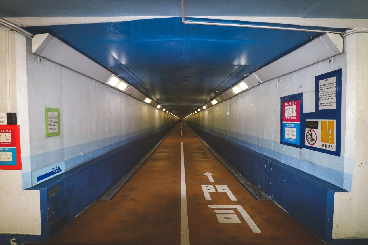 山口の関門人道トンネル