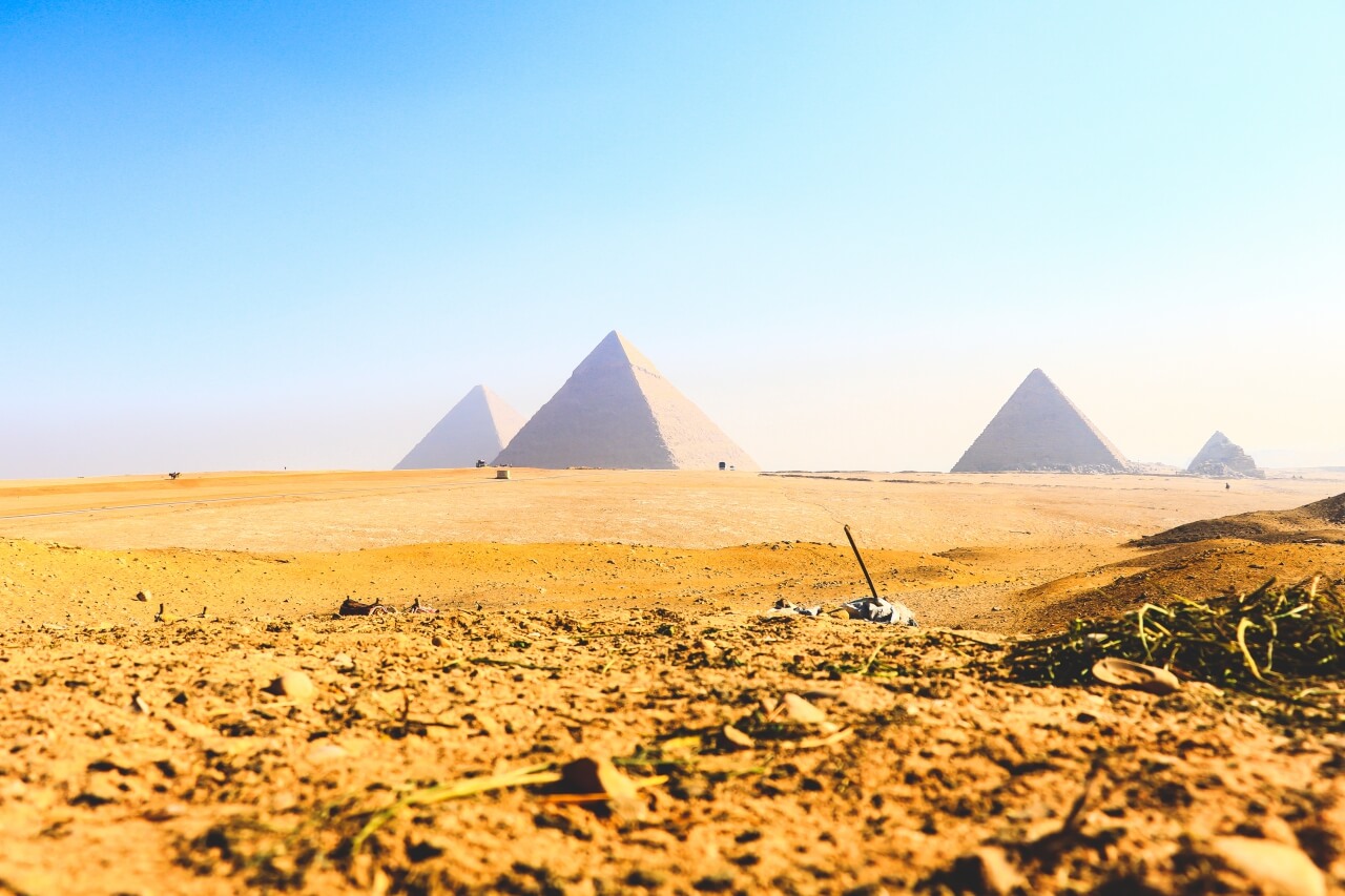 エジプトのギザのピラミッド