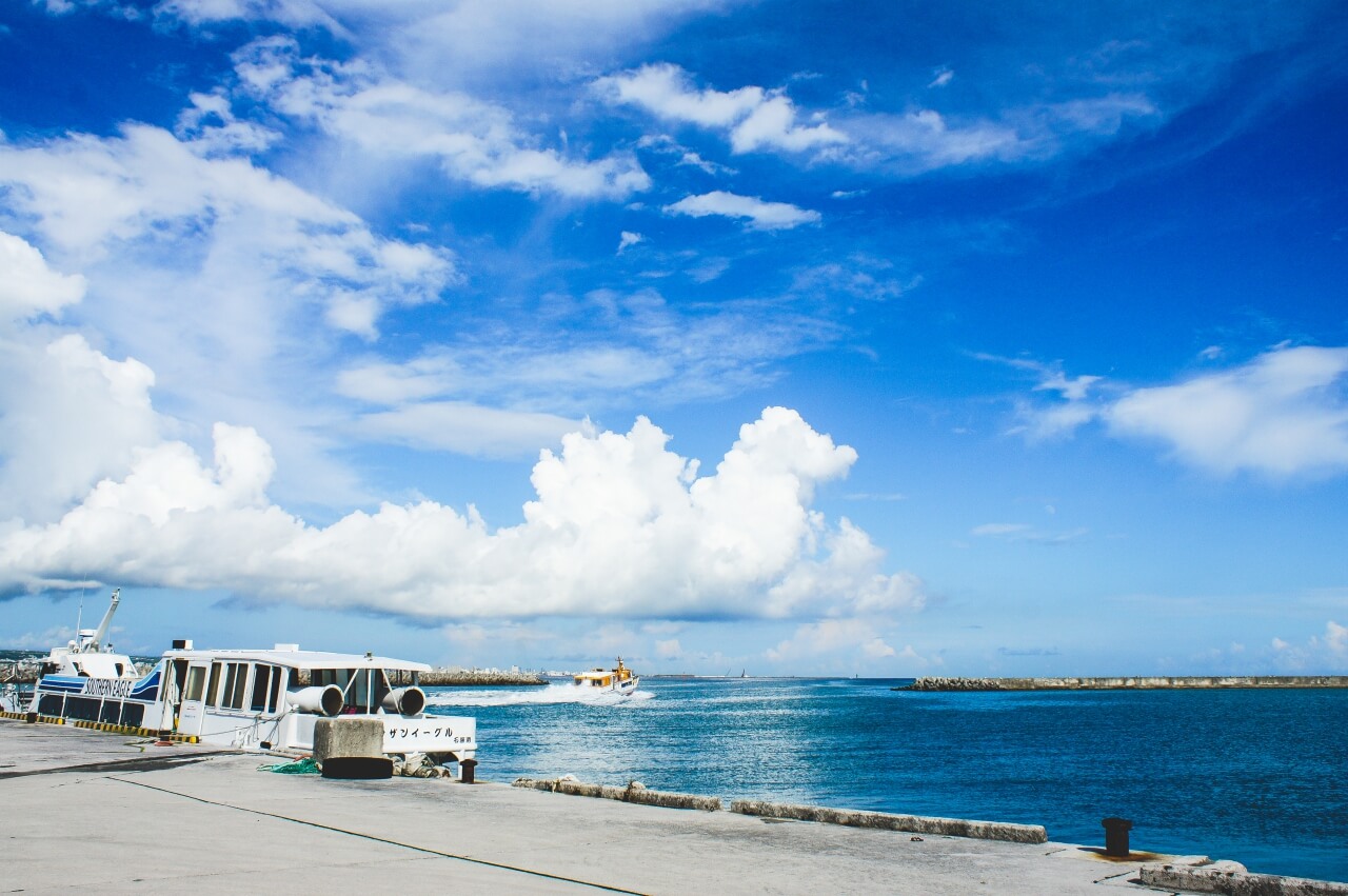 沖縄の港