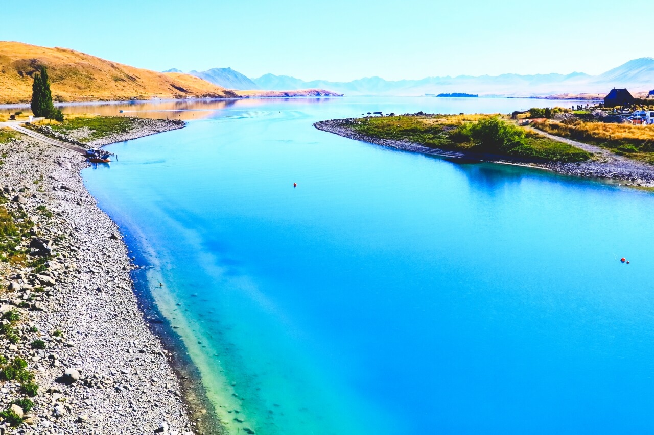 ニュージーランドのテカポ川